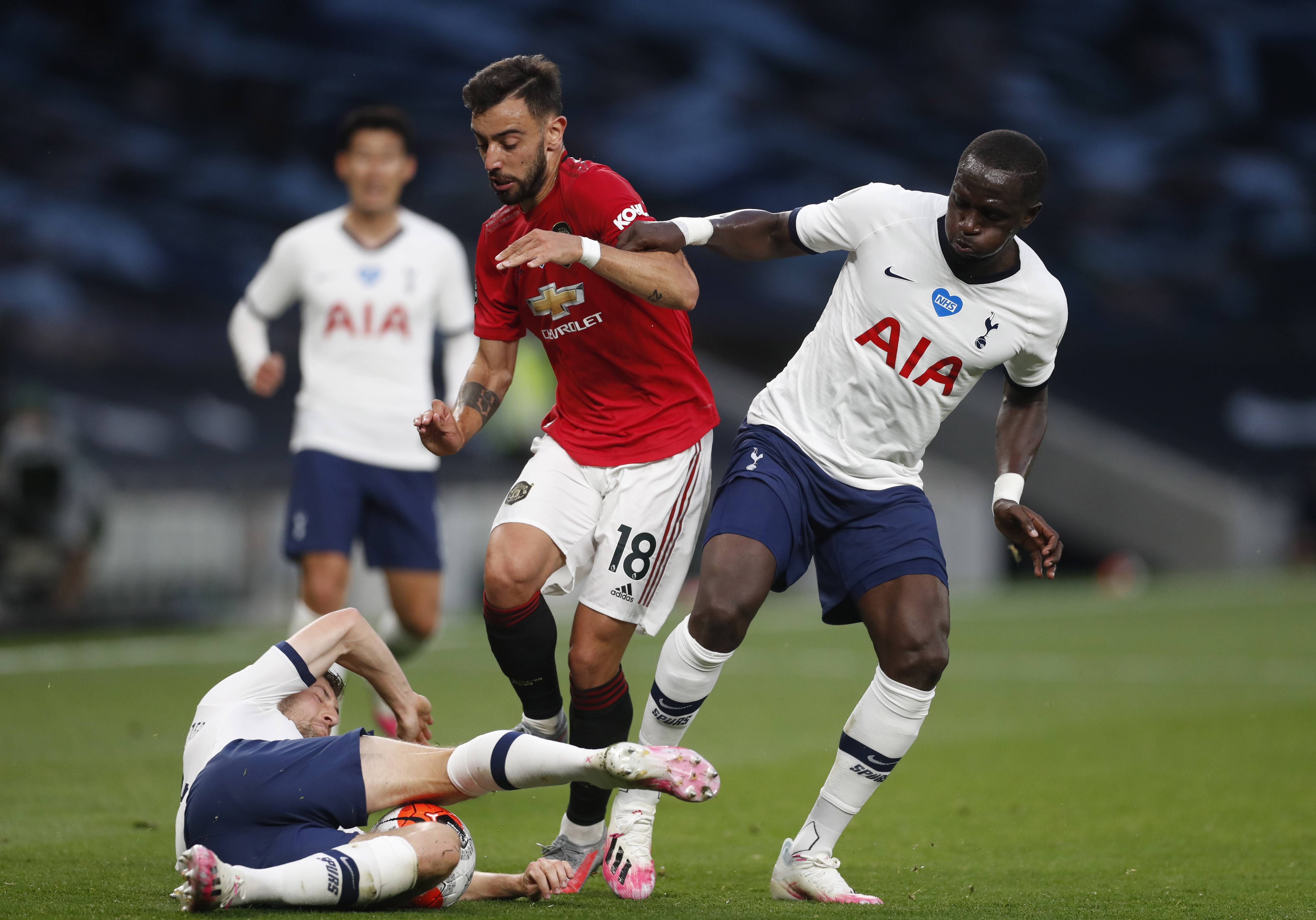 他在第四节 他在第四节