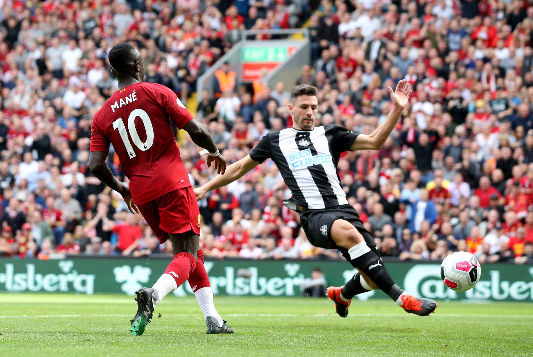 导致他在首 导致他在首