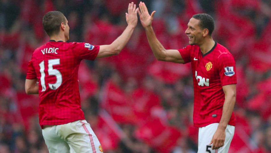 手群通过 手群通过